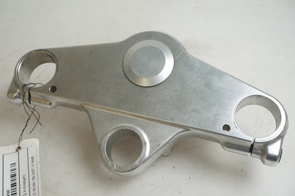 Framsidan på Gaffelkrona från en BMW K 1200 RS -1998 motorcykel.