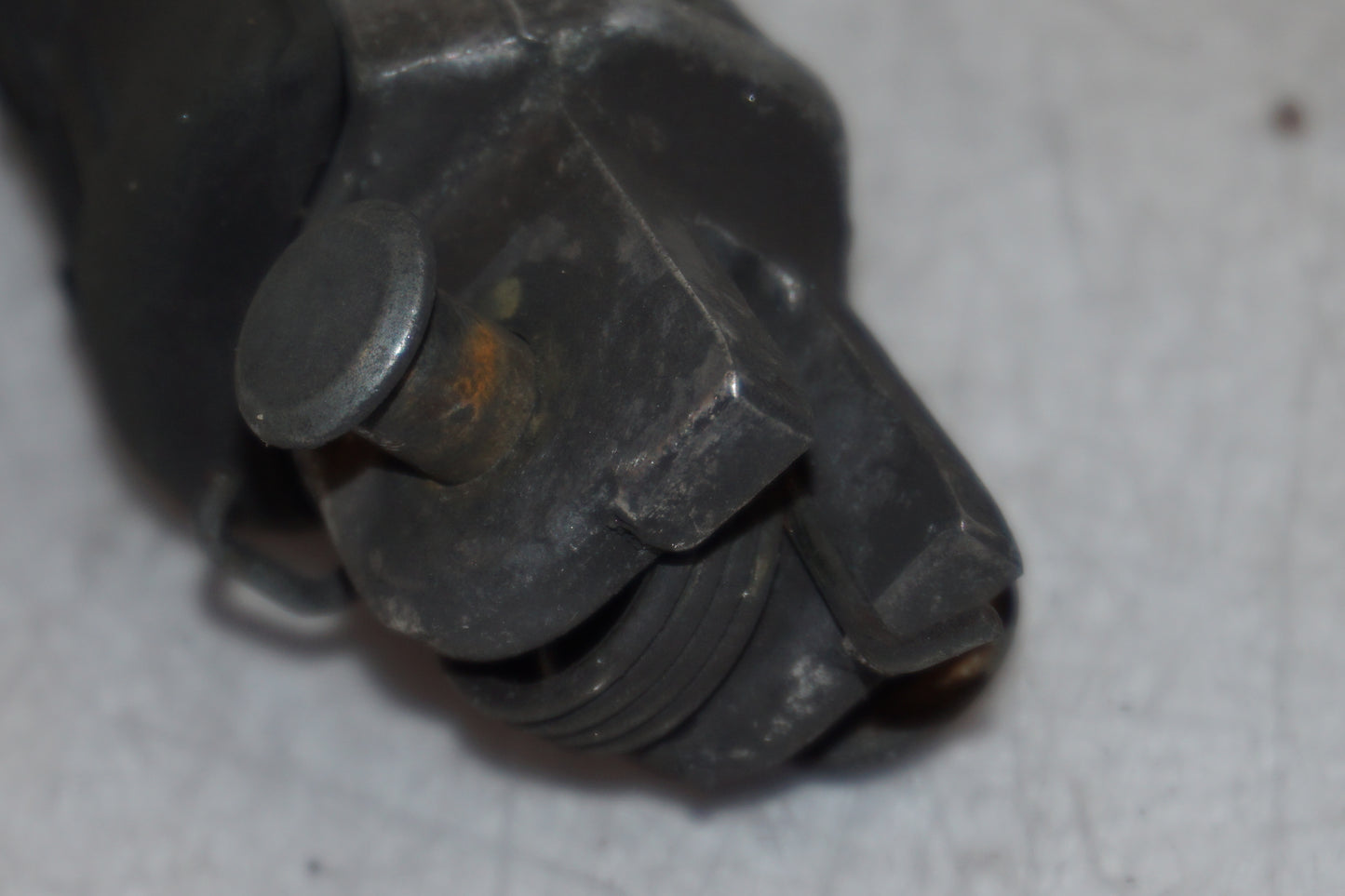 Extrabild2 på Fotpinne från en Honda VTR 1000 F -1997 motorcykel.