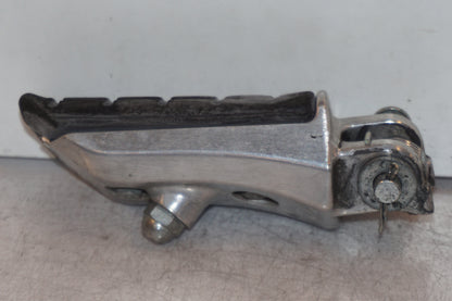 Baksidan på Fotpinne från en Honda CTX 1300 -2014 motorcykel.