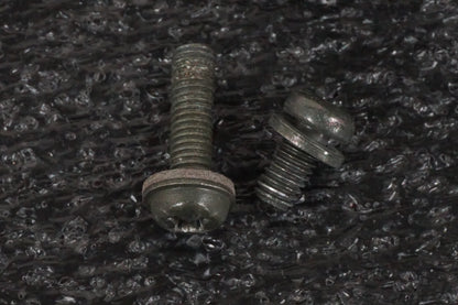 Baksidan på Bensinkran från en Yamaha YZF R6 -2000 motorcykel.