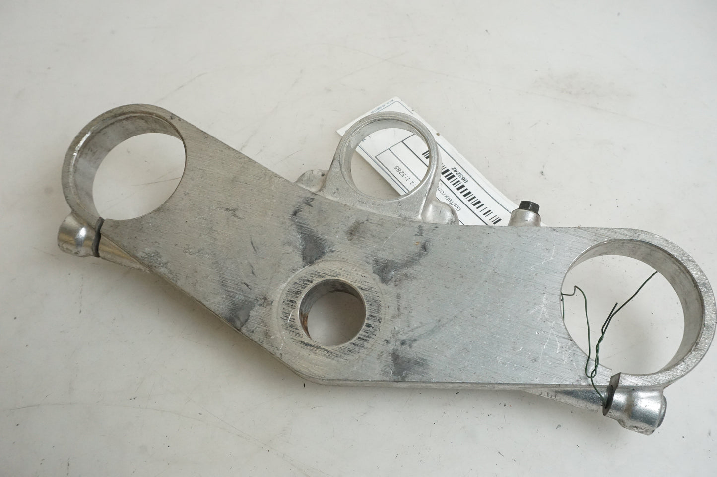 Framsidan på Gaffelkrona från en Kawasaki ZXR 400 -1993 motorcykel.