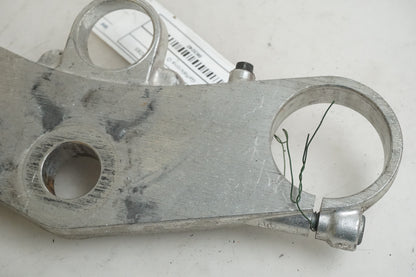 Baksidan på Gaffelkrona från en Kawasaki ZXR 400 -1993 motorcykel.