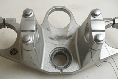 Höger sida på Gaffelkrona från en Yamaha XT 1200 Z -2011 motorcykel.