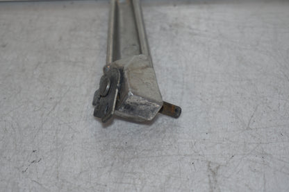 Snett uppifrån på Fotpinne från en Honda VTR 1000 F -1997 motorcykel.