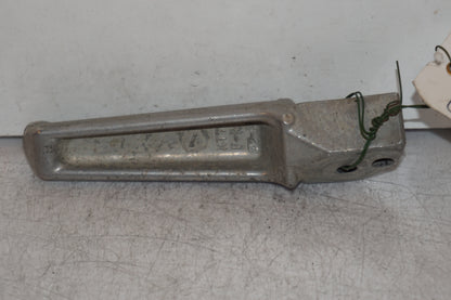 Baksidan på Fotpinne från en Honda CBR 1100 XX -1999 motorcykel.