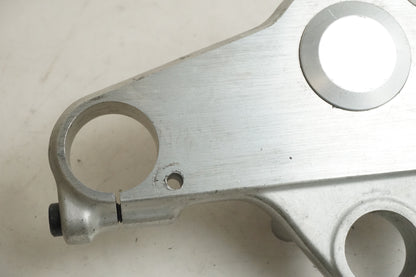 Höger sida på Gaffelkrona från en BMW K 1200 RS -2002 motorcykel.