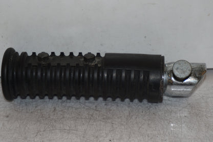 Höger sida på Fotpinne från en Kawasaki VN 1500 -1995 motorcykel.