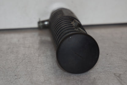 Vänster sida på Fotpinne från en Kawasaki VN 1500 -1995 motorcykel.