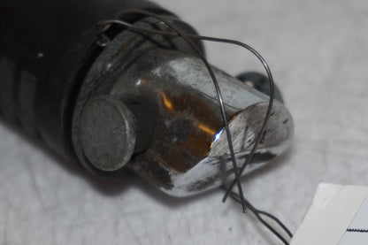 Snett nerifrån på Fotpinne från en Kawasaki VN 1500 -1999 motorcykel.