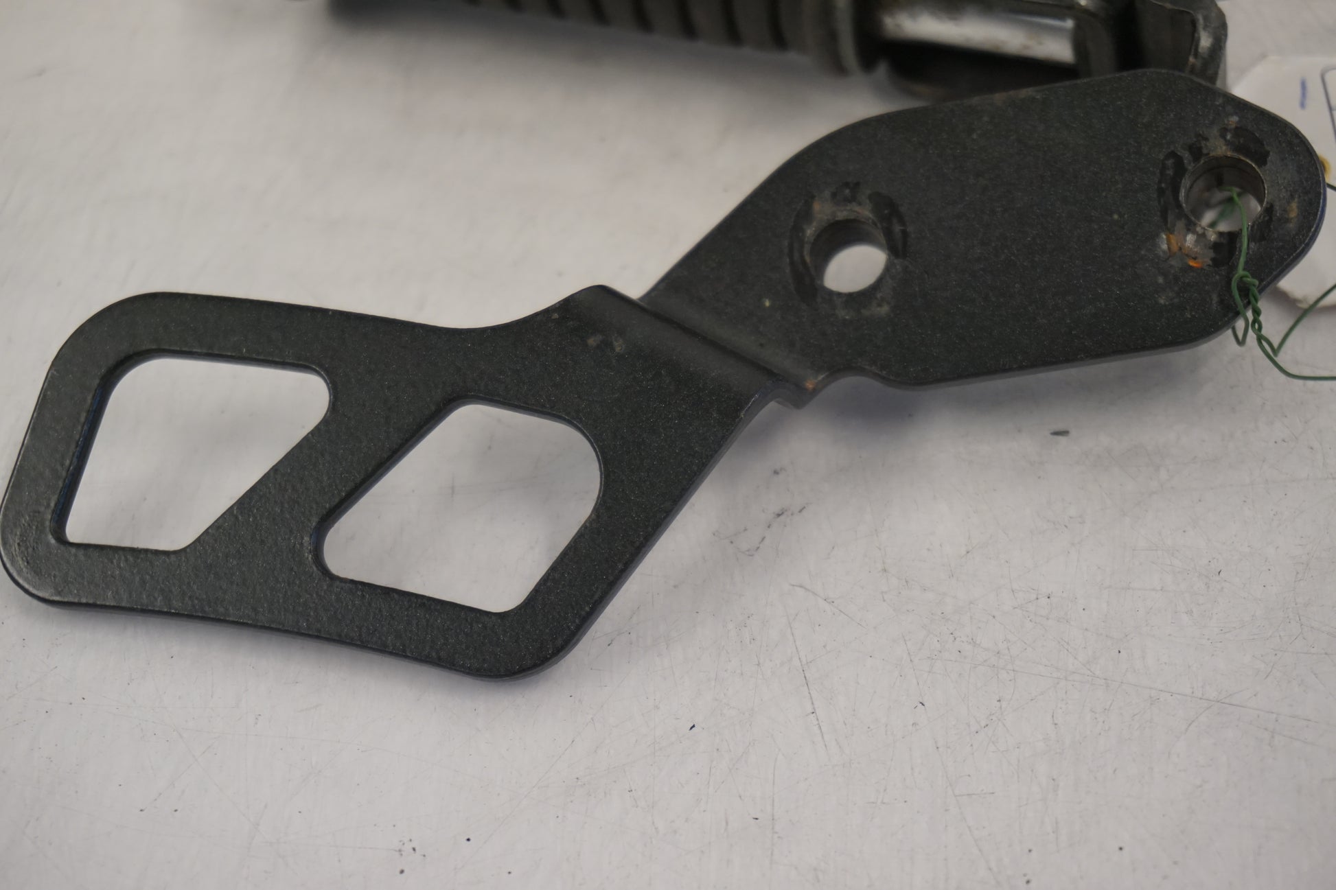 Baksidan på Fotpinne från en Kawasaki VN 2000 -2006 motorcykel.