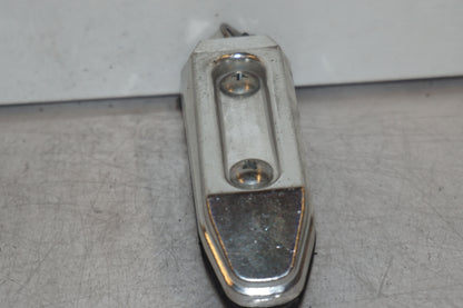 Snett uppifrån på Fotpinne från en Suzuki GSX 1300 R -2009 motorcykel.