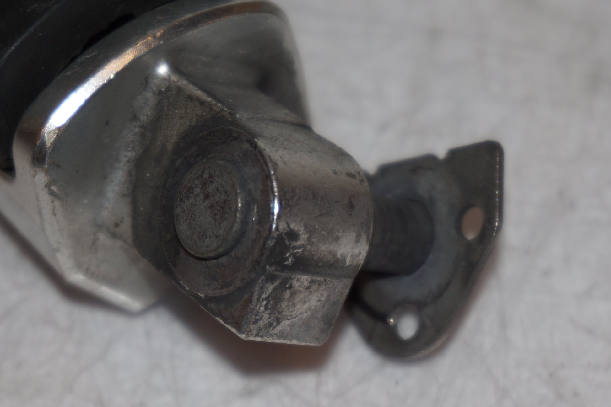 Extrabild2 på Fotpinne från en Suzuki GSX 1300 R -2009 motorcykel.