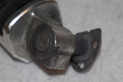 Extrabild2 på Fotpinne från en Suzuki GSX 1300 R -2009 motorcykel.