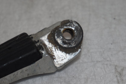 Extrabild1 på Fotpinne från en Suzuki GSX 1300 R -1999 motorcykel.