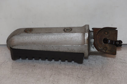 Höger sida på Fotpinne från en Kawasaki GPZ 900 -1985 motorcykel.