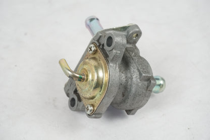 Baksidan på Bensinkran från en Yamaha XT 125 X -2005 motorcykel.