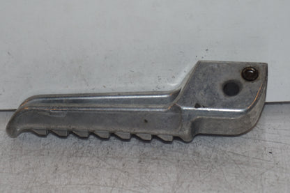 Höger sida på Fotpinne från en Kawasaki ZZR 1200 -2002 motorcykel.