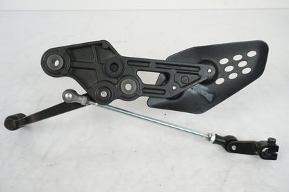 Uchwyt na nogi fotograficzne