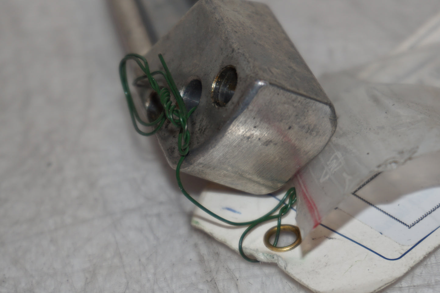 Snett uppifrån på Fotpinne från en Kawasaki Z 1000 -2008 motorcykel.