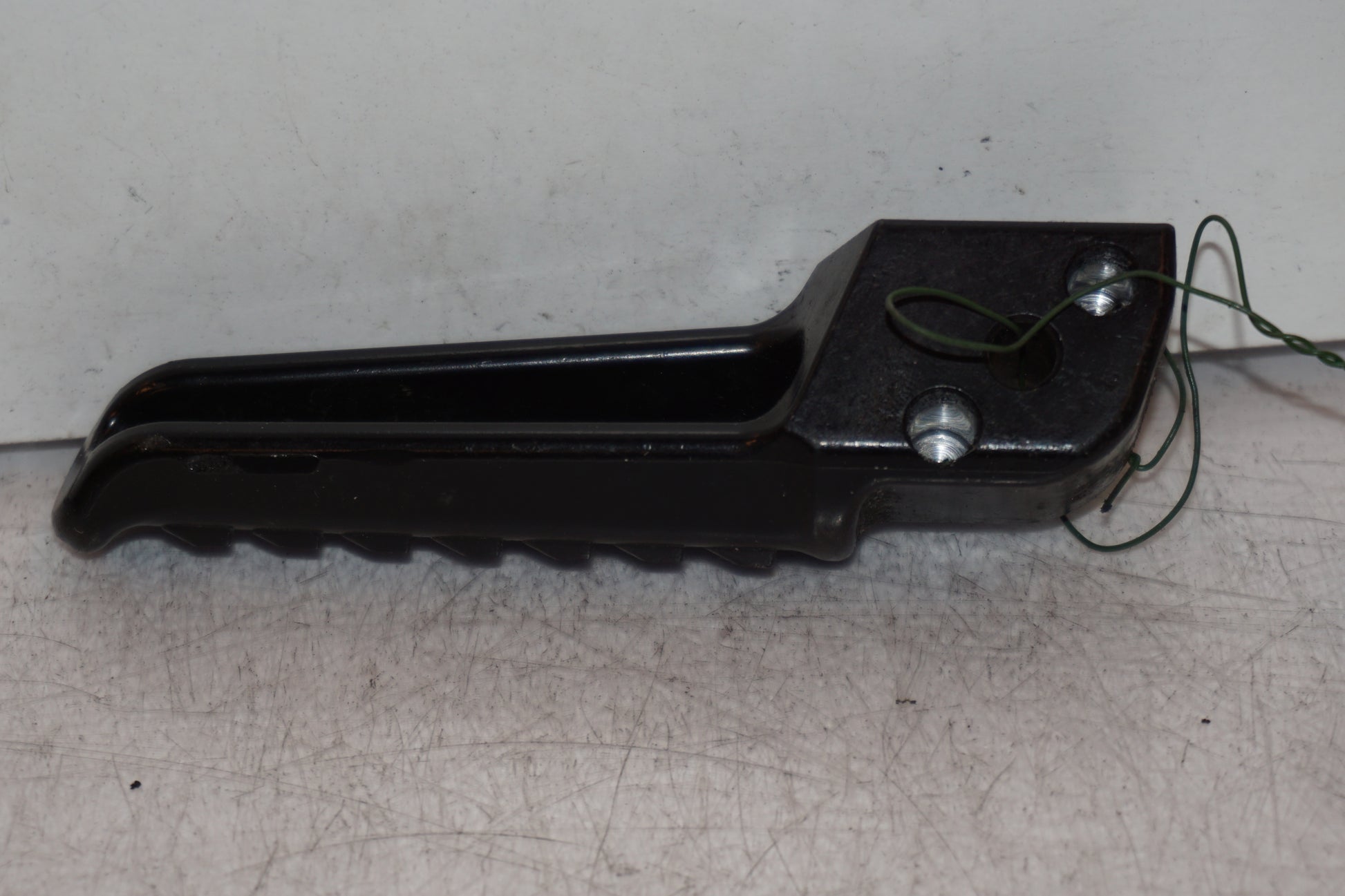 Höger sida på Fotpinne från en Kawasaki Z 1000 -2010 motorcykel.