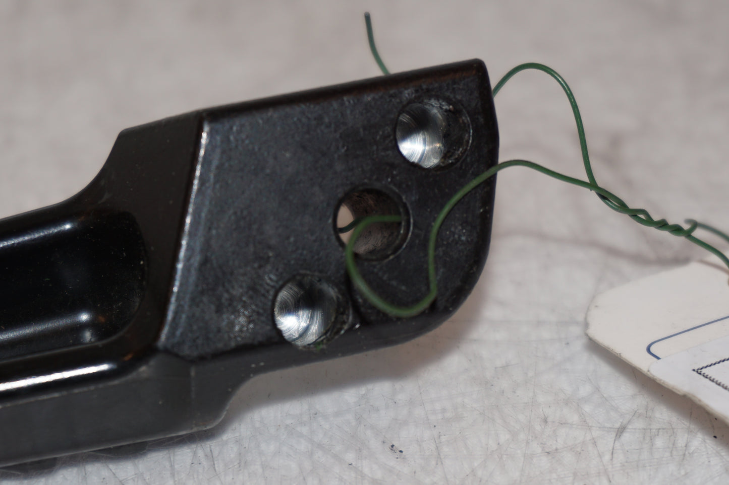 Snett nerifrån på Fotpinne från en Kawasaki Z 1000 -2010 motorcykel.