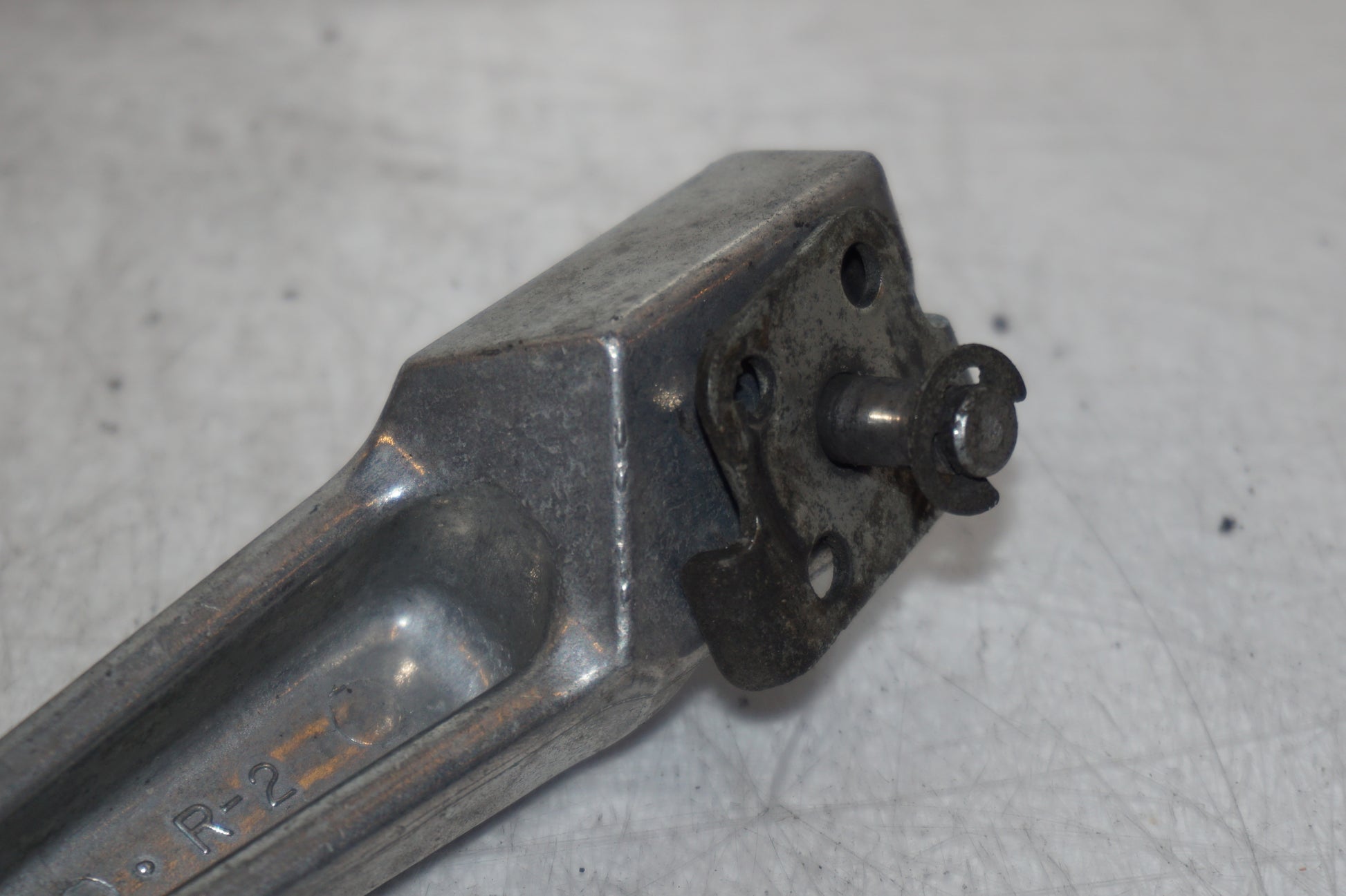 Snett uppifrån på Fotpinne från en Kawasaki ZR-X 1200 S -2001 motorcykel.