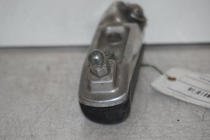 Vänster sida på Fotpinne från en Kawasaki ZZR 1200 -2002 motorcykel.