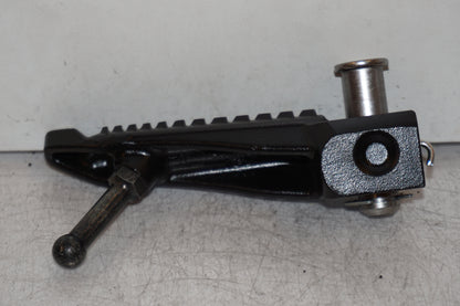 Baksidan på Fotpinne från en Kawasaki Z 1000 -2014 motorcykel.