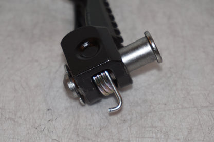 Vänster sida på Fotpinne från en Kawasaki Z 1000 -2014 motorcykel.