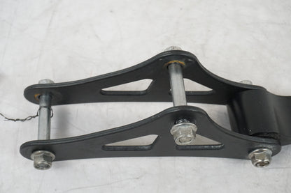 Liaison d'amortisseur