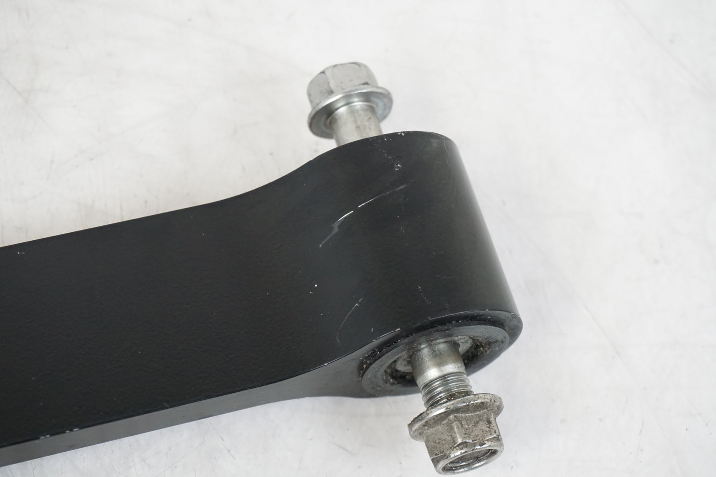 Liaison d'amortisseur