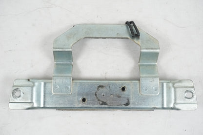 Höger sida på Sadellåsmekanism från en Suzuki TL 1000 S -1997 motorcykel.