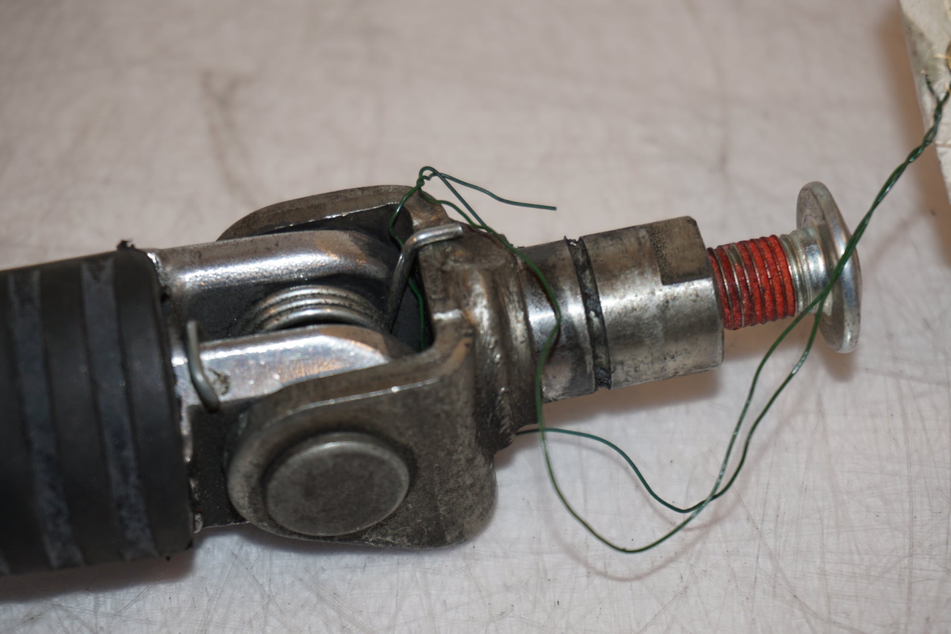 Extrabild1 på Fotpinne från en Kawasaki Z 1000 -2003 motorcykel.