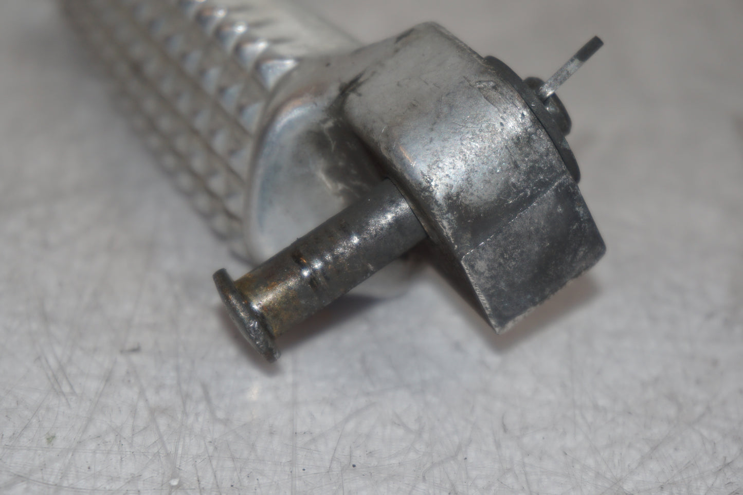 Extrabild2 på Fotpinne från en Kawasaki Z 550 -1985 motorcykel.