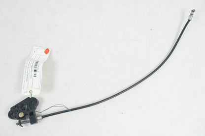 Framsidan på Sadellåsmekanism från en Kawasaki ZXR 750 -1993 motorcykel.