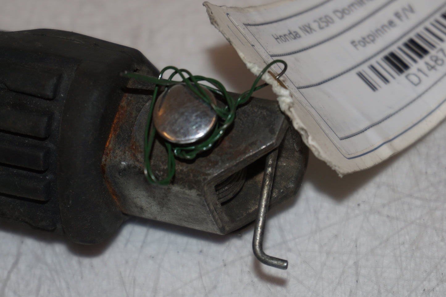 Extrabild1 på Fotpinne från en Honda NX 250 -1990 motorcykel.