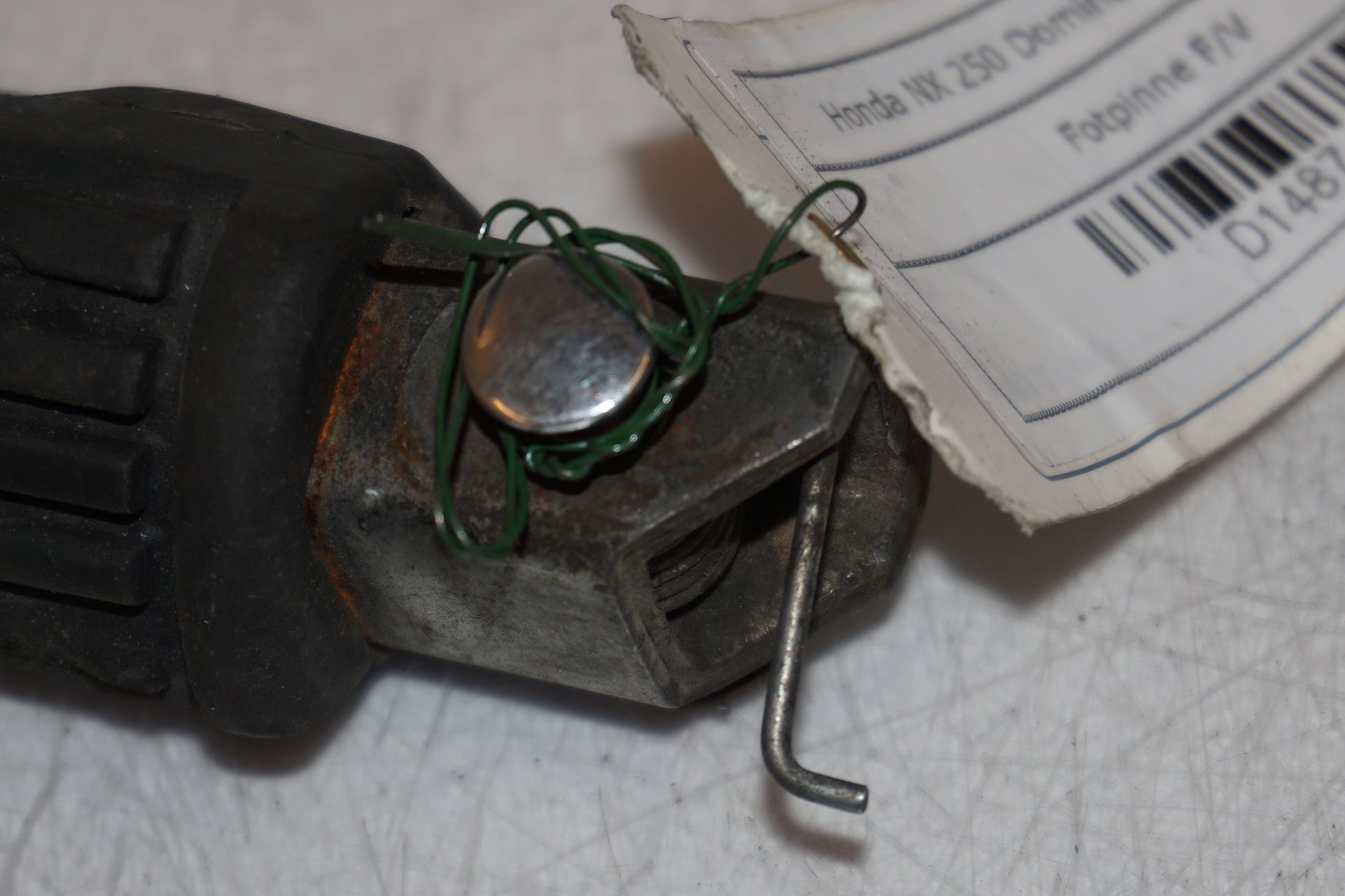 Extrabild1 på Fotpinne från en Honda NX 250 -1990 motorcykel.