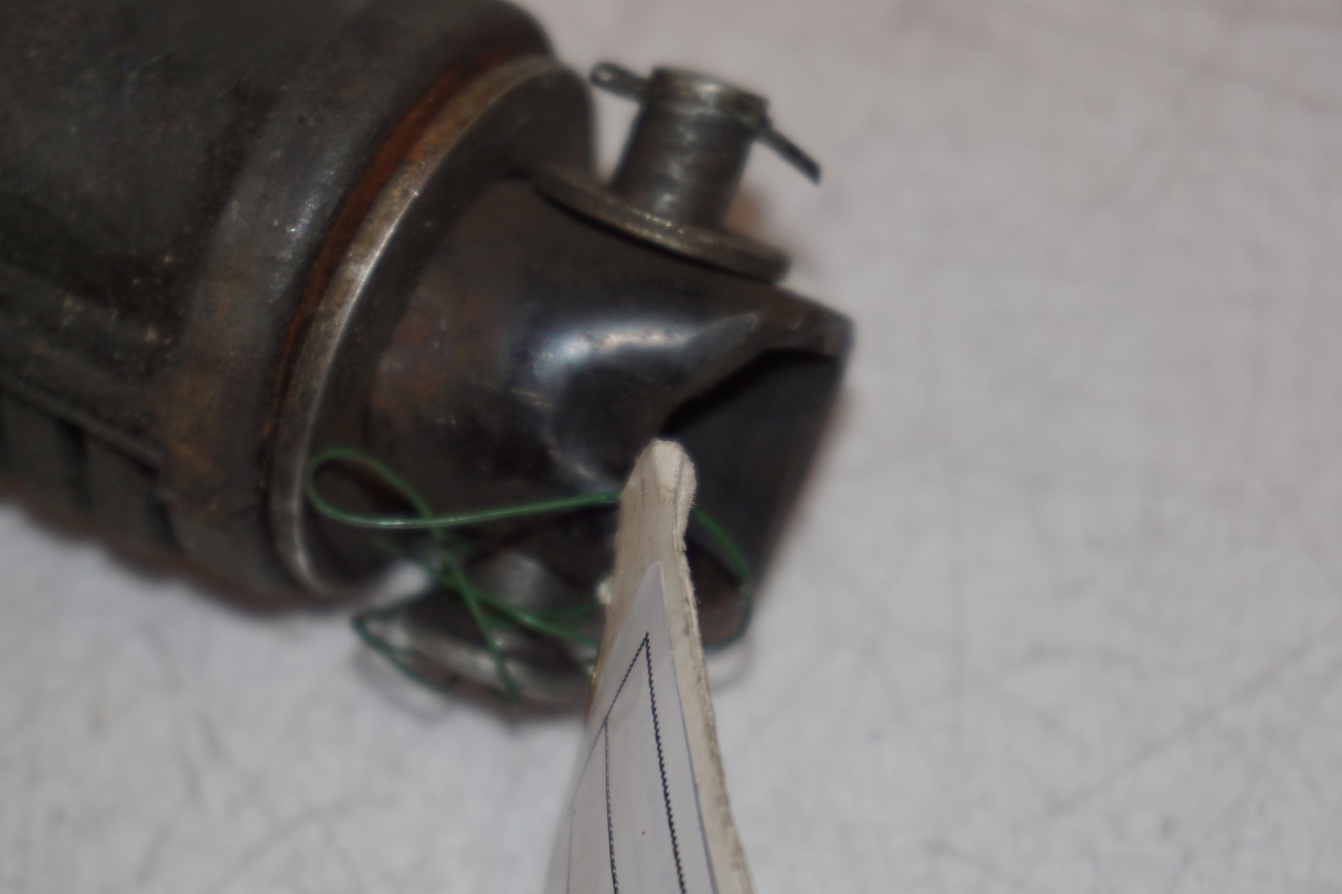 Snett nerifrån på Fotpinne från en Honda CB 650 -1982 motorcykel.