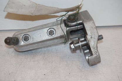 Höger sida på Fotpinne från en Honda CB 750 SF -1993 motorcykel.