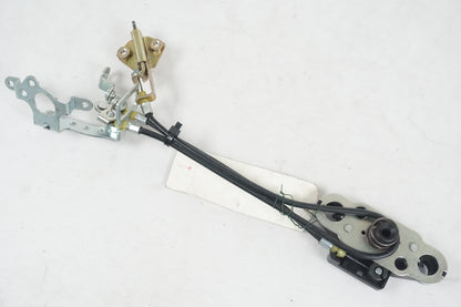 Framsidan på Sadellåsmekanism från en Kawasaki ZZ-R 1400 -2007 motorcykel.