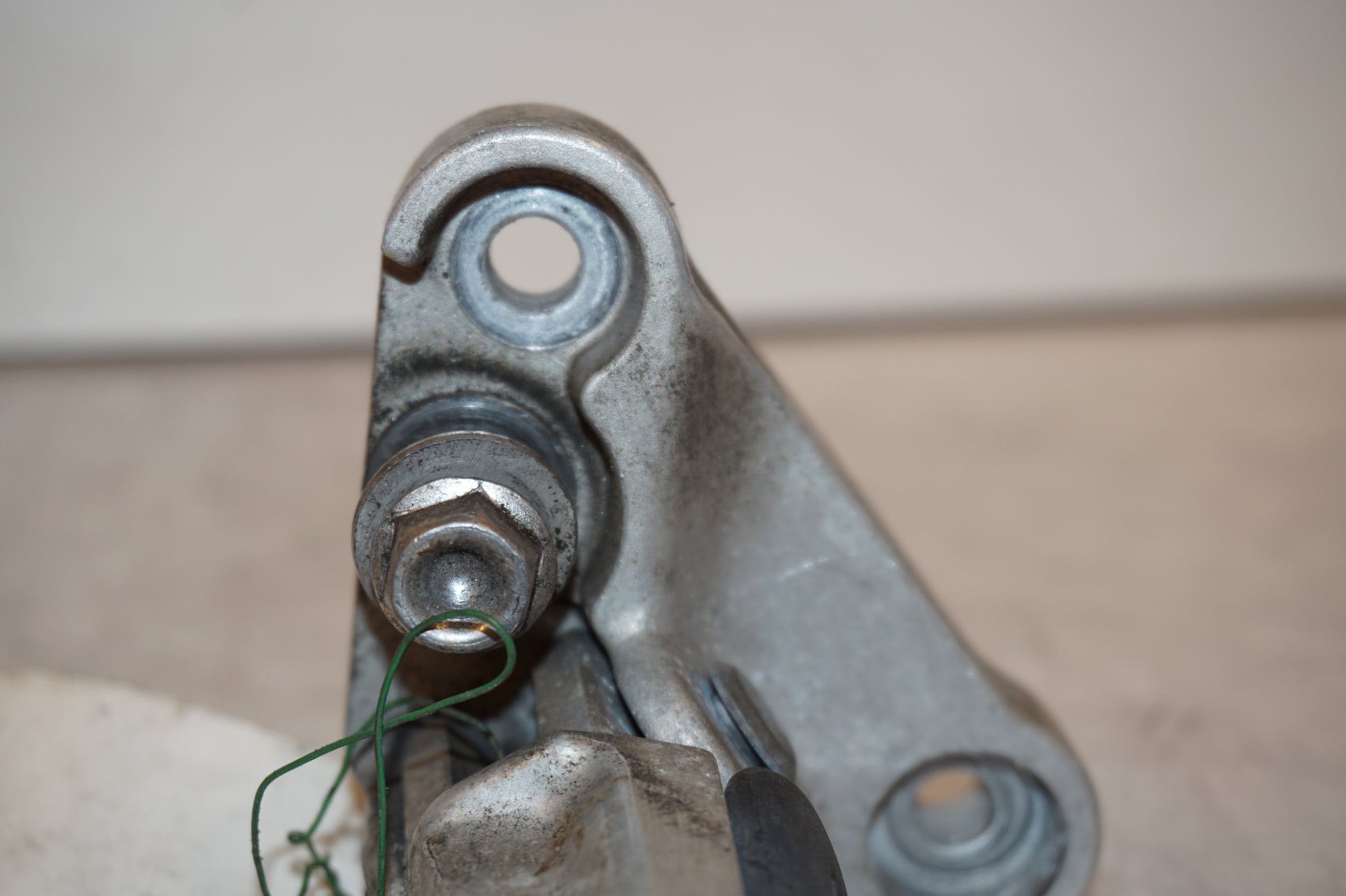 Extrabild1 på Fotpinne från en Honda CB 750 SF -1993 motorcykel.