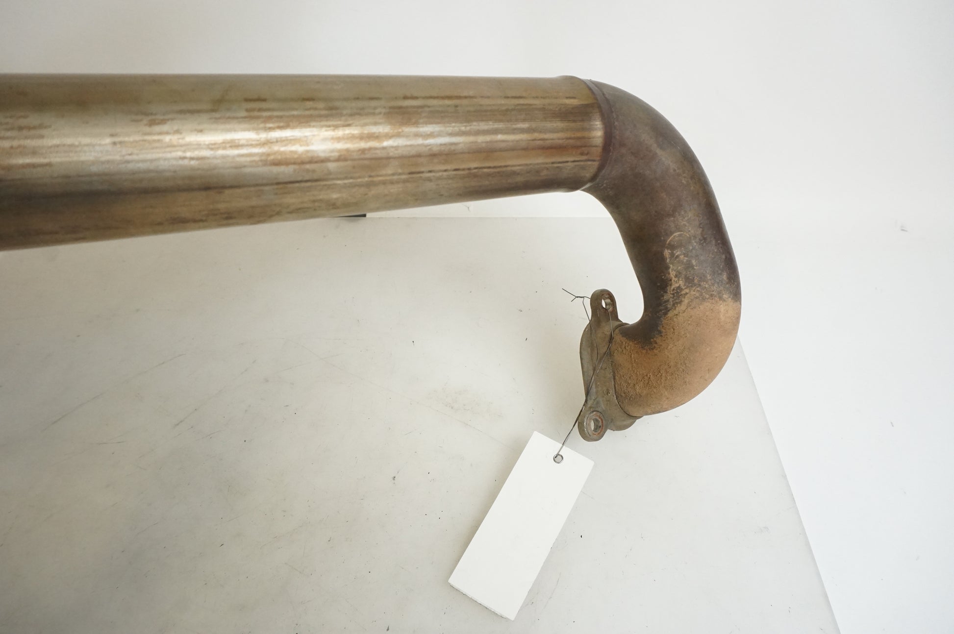 Extrabild1 på Grenrör från en KTM 1290 Super Adventure R -2018 motorcykel.