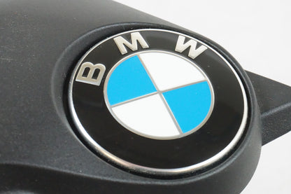 Cubierta lateral de plástico interior