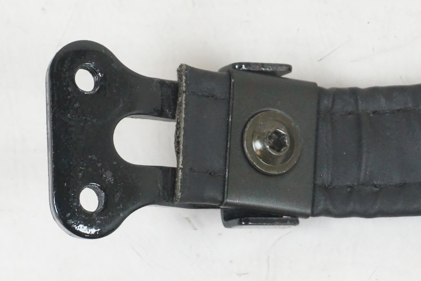 Baksidan på Sadelrem från en Kawasaki VN 1600 -2006 motorcykel.