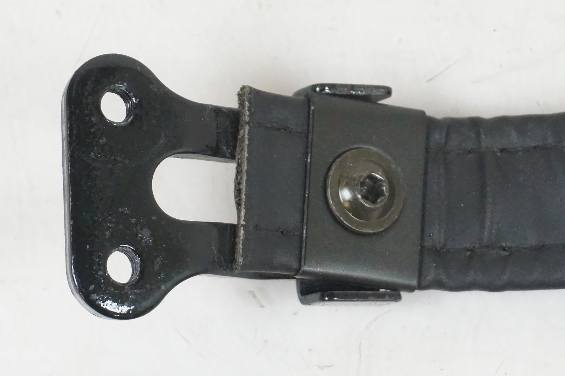 Baksidan på Sadelrem från en Kawasaki VN 1600 -2006 motorcykel.