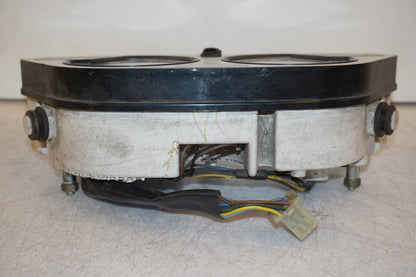 Snett nerifrån på Varvräknare från en Yamaha XTZ 750 -1991 motorcykel.