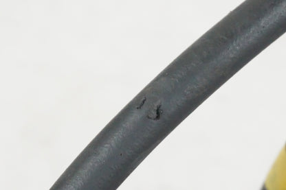 Snett uppifrån på Tändspole från en Kawasaki ZX-7R -1997 motorcykel.