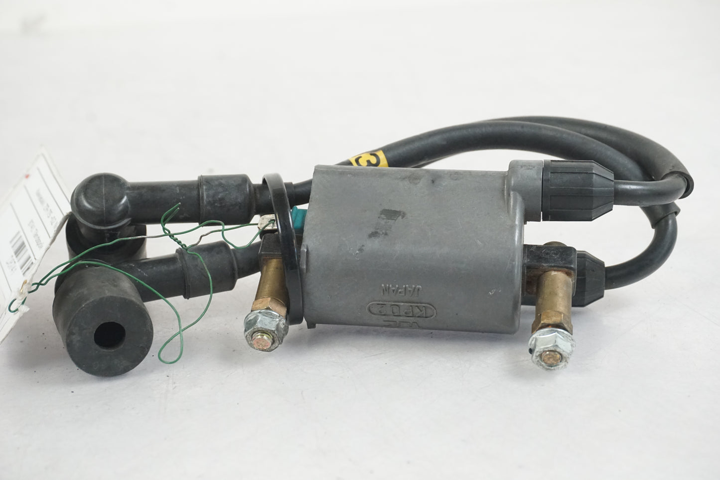 Höger sida på Tändspole från en Kawasaki ZR-7 -2002 motorcykel.