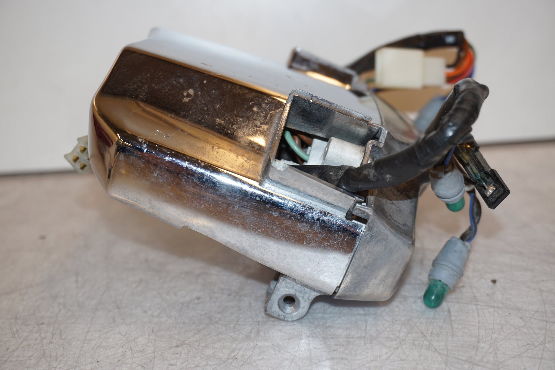 Höger sida på Kontrollamppanel från en Yamaha XV 750 -1993 motorcykel.