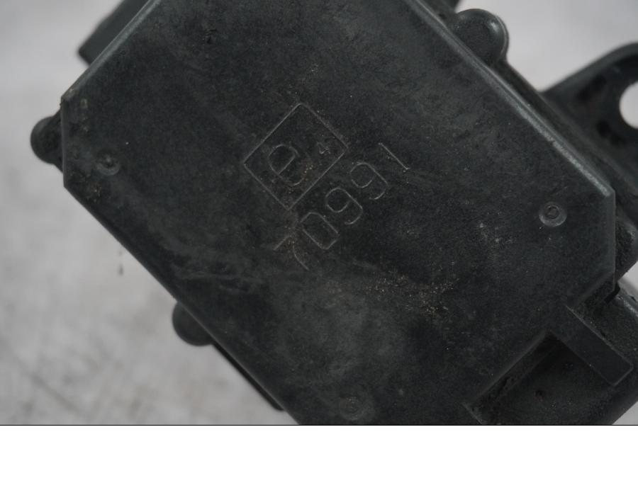 Snett uppifrån på Avgasspjällmotor från en H-D Touring Street Glide FLHX -2009 motorcykel.